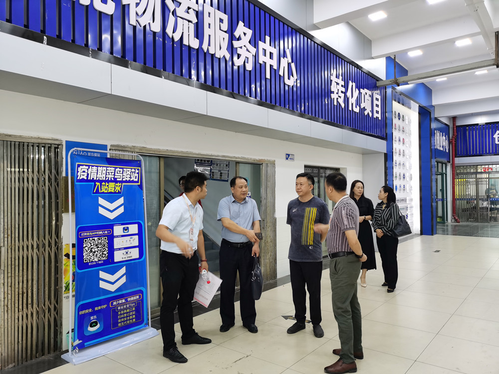 我校到湖南高速铁路职业技术学院考察学习创新创业工作