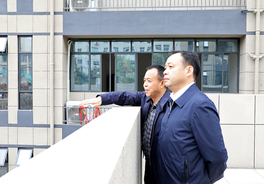 王湘淮调研我校新校建设工作 王湘淮调研我校新校建设工作