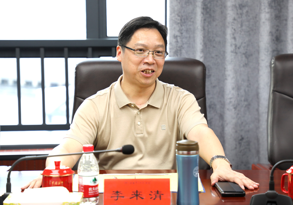 李来清率队赴湖南一师、铜仁幼专考察学习 李来清率队赴湖南一师、铜仁幼专考察学习