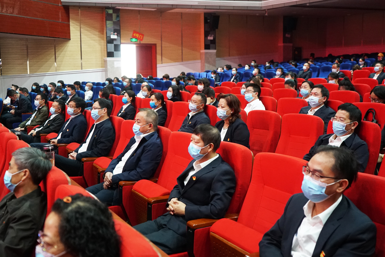 我校组织师生集中收看中国共产党第二十次全国代表大会开幕会直播 我校组织师生集中收看中国共产党第二十次全国代表大会开幕会直播